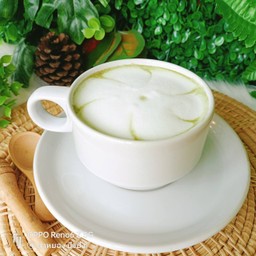 ชาเขียวนม ร้อน