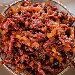 เนื้อทอดแดดเดียว