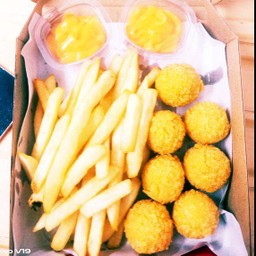 Snack 2 เฟรานฟรายส์ ชีสบอล7 ชีสดิป