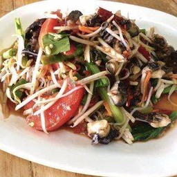 ตำปูปลาร้าใส่หอยเชอร่