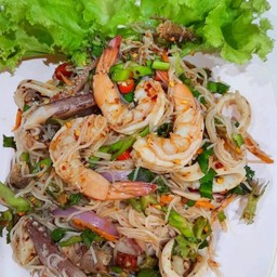 ยำขนมจีนทะเลทรงเครื่องปลาร้า