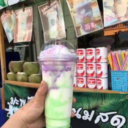มะพร้าวปั่นนมสด+แคนตาลูป+เผือก