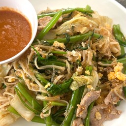 สุกี้แห้ง