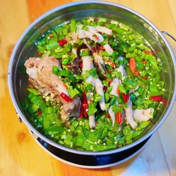 สองสหาย แซ่บบบ!!
