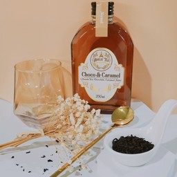 กลิ่น Choco & Caramel ขวด 250ml. (ชาอัสสัมสีทอง, กลิ่น ช้อคโกแลต และ คาราเมล