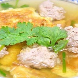 แกงจืดไข่น้ำหมูสับ