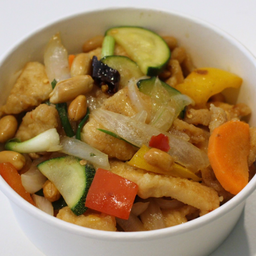 Kung Pao Chicken FL 25oz กังเปาไก่จัดเต็ม