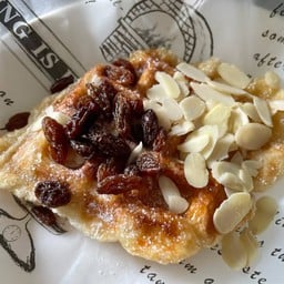 สิบเอ็ดเมษา คาเฟ่