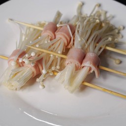 เห็ดเข็มทองพันแฮมไก่