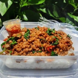 ร้านผัดกะเพรา นายน็อตซอย11