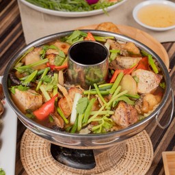 เนื้อปลาเก๋าต้มเผือก