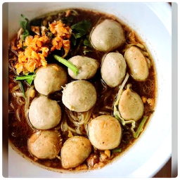 ก๋วยเตี๋ยวลูกชิ้นเนื้อ(ธรรมดา)