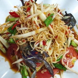 ตำมาม่าปูปลาร้า