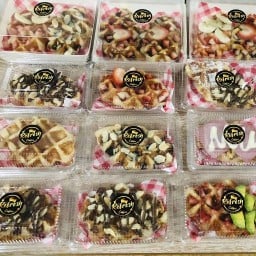 Refresh Coffee สาขา 2