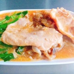 ราดหน้าหมู