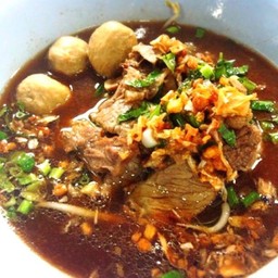 เกาเหลาเนื้อตุ๋นรวม