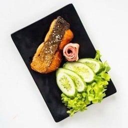 ชุดสเต็กแซลมอนเทอริยากิ