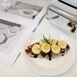 CHOCO BANANA CROFFLE