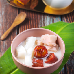 พร้าวเผือกกล้วย