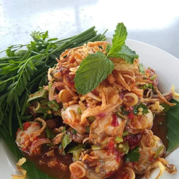 ยำหอยนางรมสดชุดใหญ่