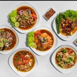 ยำ เรื่อย เรื่อย  ถนอมมิตรคอนโด