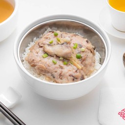 ข้าวอบหมูนึ่งปลาเค็ม