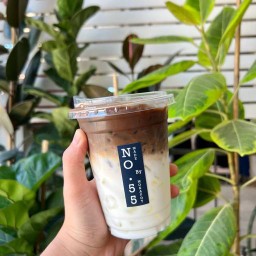 กาแฟ ซุ้มเหลือง พันท้ายนรสิงห์ ซอย 7