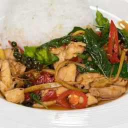 ข้าวไก่ผัดฉ่า