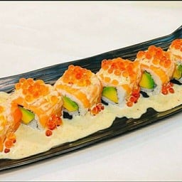 1011.Yam Salmon Ikura Roll