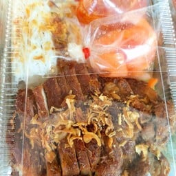 บั๋นหอย (เส้นหมี่หมูย่าง)