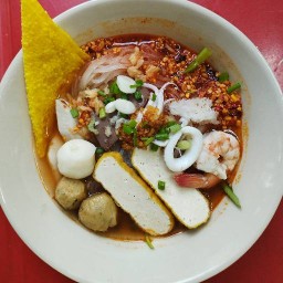 เตี๋ยวยำแซ่บยกล้อ 1