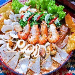 บะหมี่เย็นตาโฟชามยักษ์