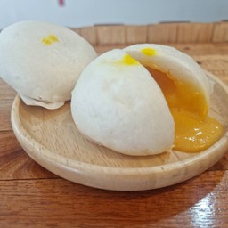 ลาวาไข่เค็ม