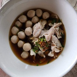 หมูจัมโบ้