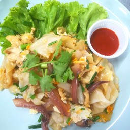 ก๋วยเตี๋ยวคั่วไก่