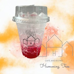 น้ำแดงโซดา