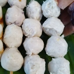 ชาบูเสียบไม้อู่ทอง @ จรเข้สามพัน