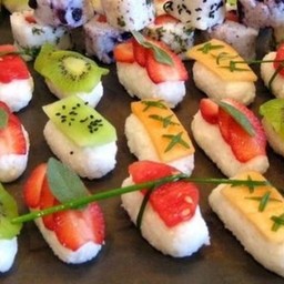 Daria Sushi Fruit & ชาไข่มุก