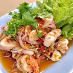 ยำทะเลโหด