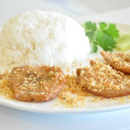 ข้าวหมูทอด + แกงส้มกุ้ง
