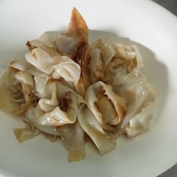 เส้นใหญ่ เปล่า เปล่า