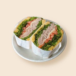 แซนวิชขนมปังฟักทอง ทูน่าเมลท์ Tuna Melt Sandwich