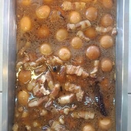 ข้าวแกง ปตท กองบิน1