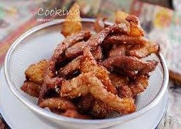 กระเพราจีดจ๊าดด