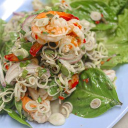 กุ้งพล่า