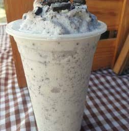 นมสดโอริโอ้ปั่นสมูทตี้