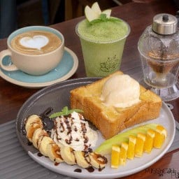 Puss'n Coff Café - บ้านเเมวคาเฟ่ specialty coffee