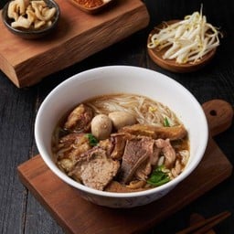 ก๋วยเตี๋ยวเนื้อ