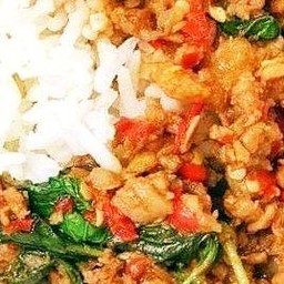 ข้าวผัดกระเพราไก่