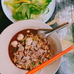 ก๋วยเตี๋ยวคุณยาย เฮือนวรินทรน์